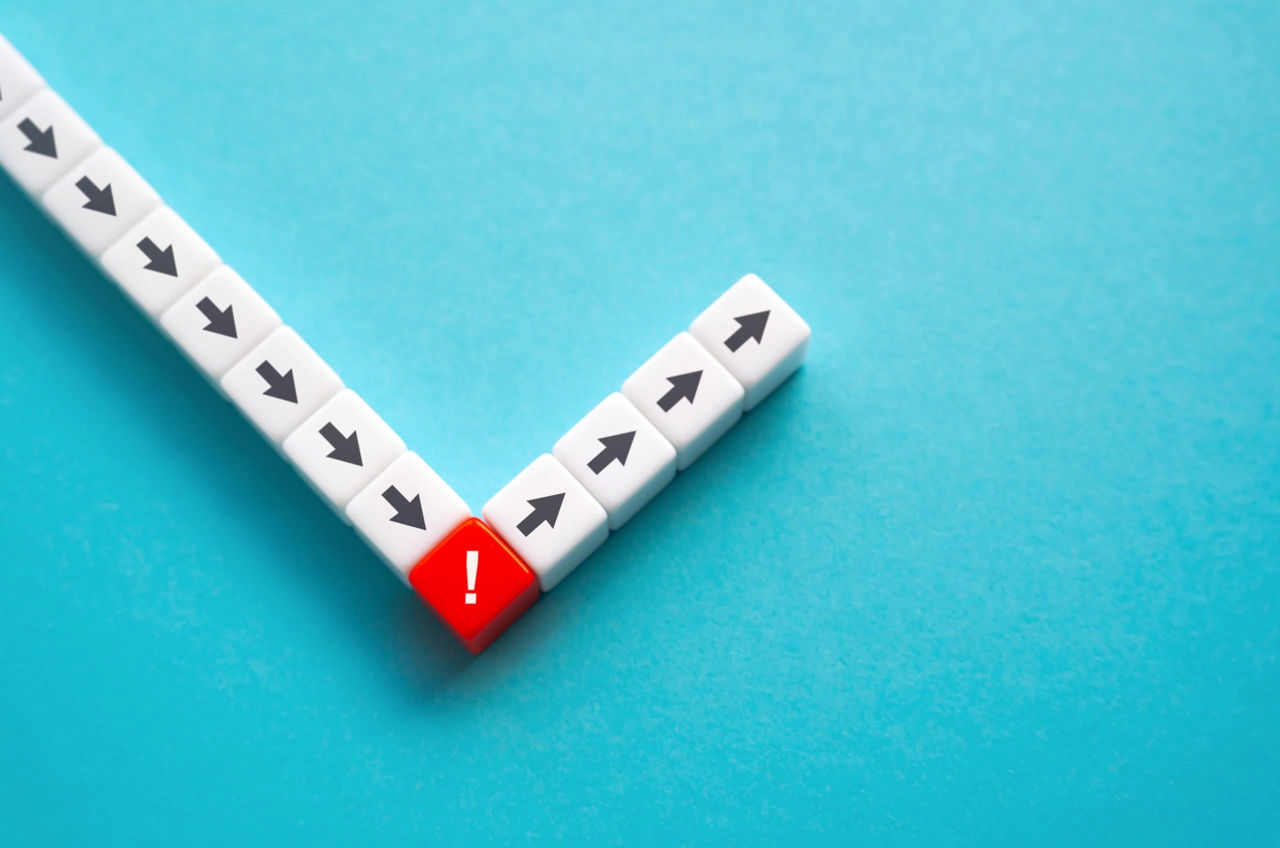 Abstract pathway splitting into multiple directions symbolizing alternative routes to success